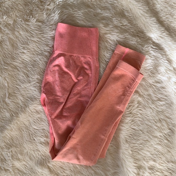 Gymshark Ombré Leggings - Picture 4 of 4